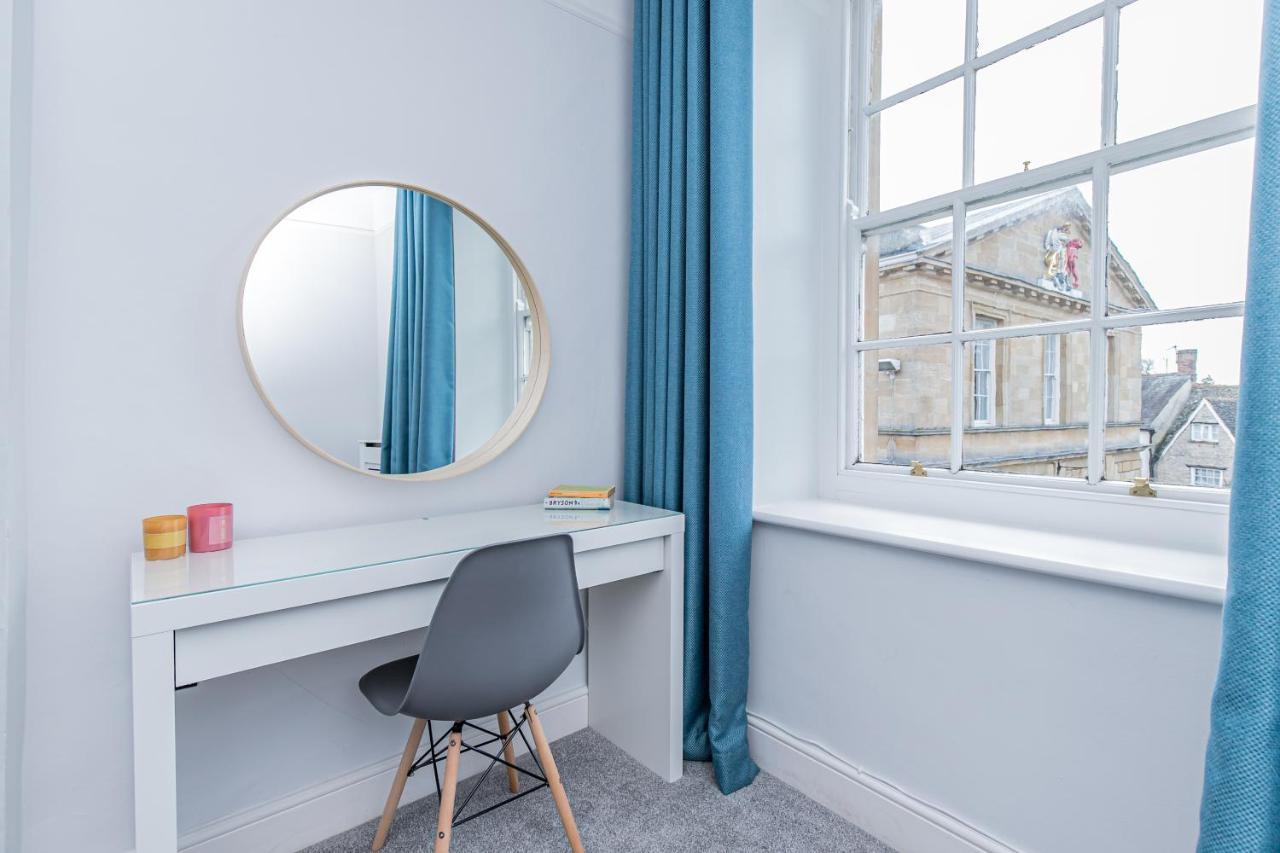 Oxfordshire Living - The Spencer Apartment - 伍德斯托克 外观 照片