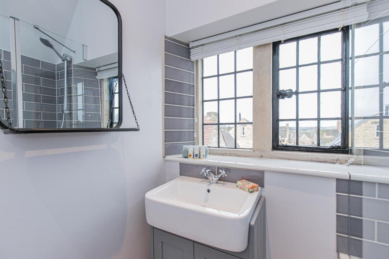 Oxfordshire Living - The Spencer Apartment - 伍德斯托克 外观 照片